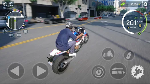 Real Moto Driving Racing World screenshot 16